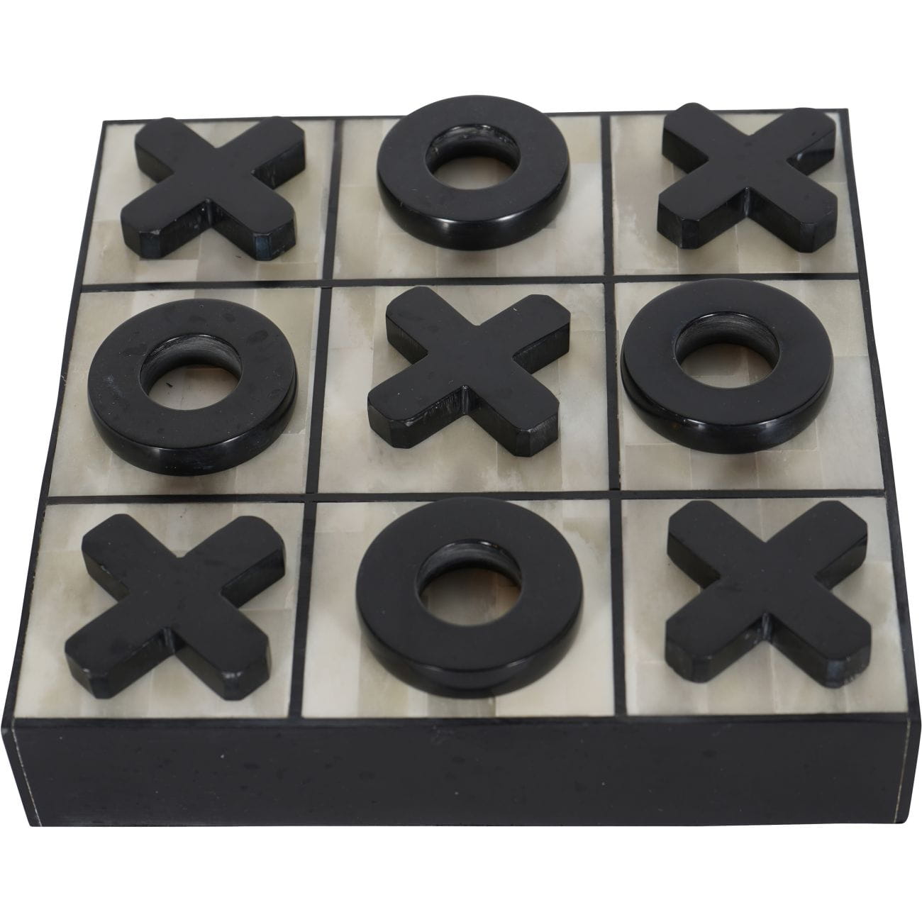 Onyx — Decorative Tic-Tac-Toe Game